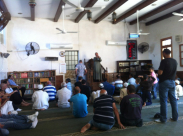 الشيخ سليمان سطل "الكثيرون يتتبعون عورات الناس وأخطائهم وهذه مصيبة المصائب"